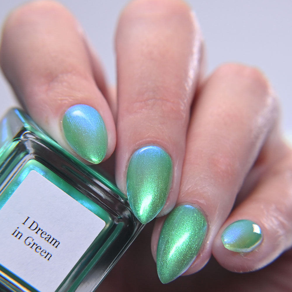 I Dream in Green