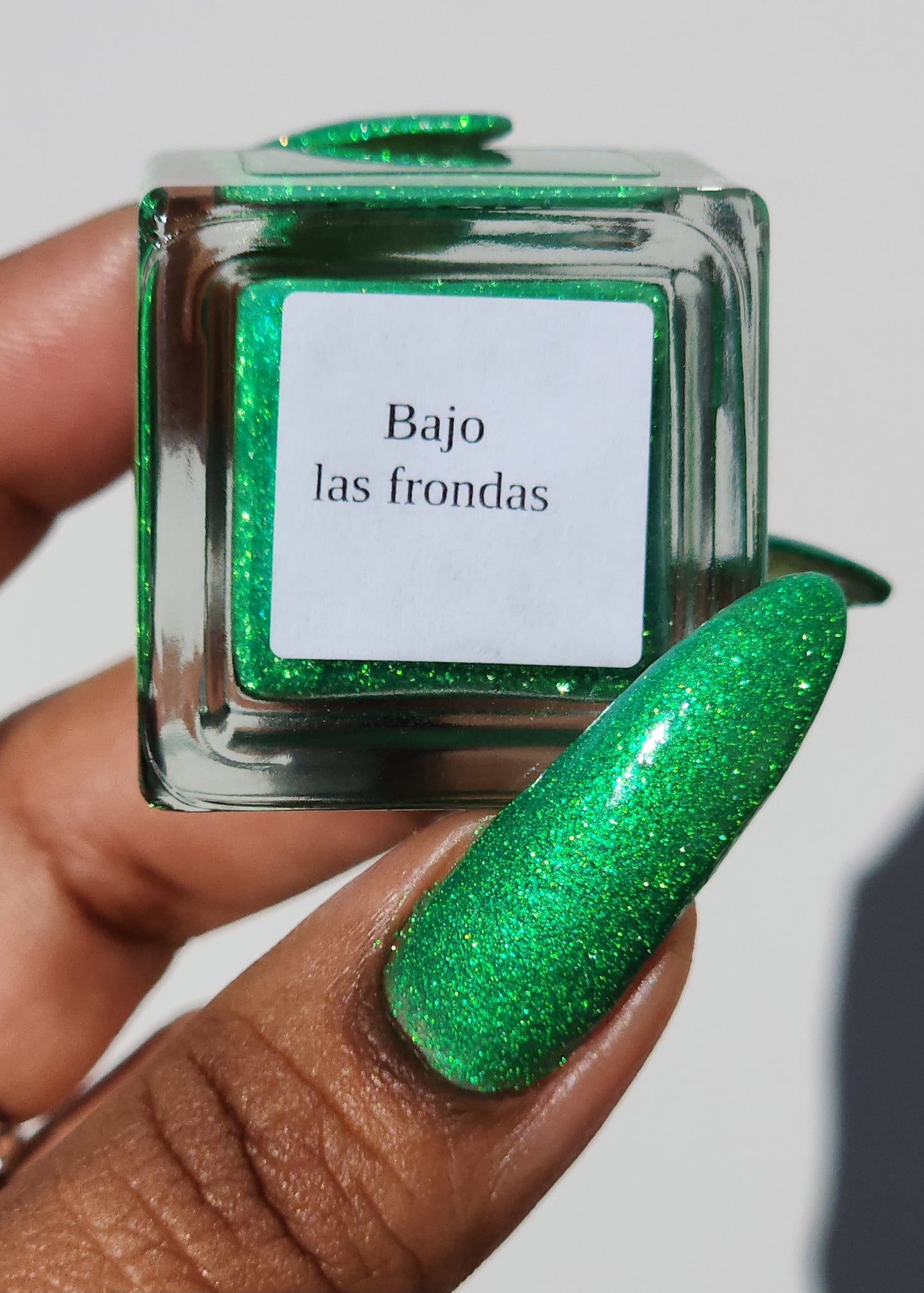 Bajo las Frondas